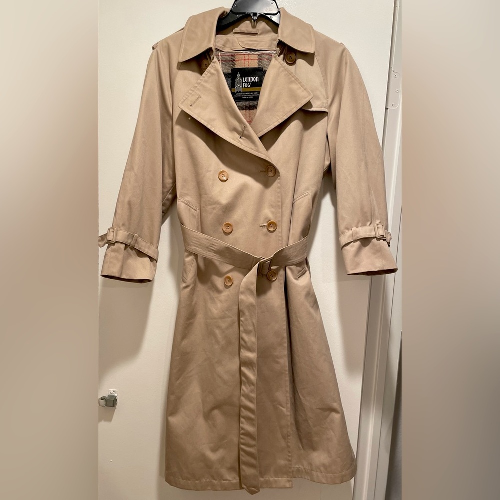 London Fog Double breasted Long Coat 8 Petite Women’s Vintage